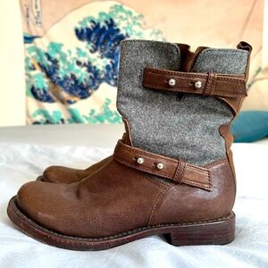 Rag & Bone ankle boots. Leather and wool, perfect for fall!